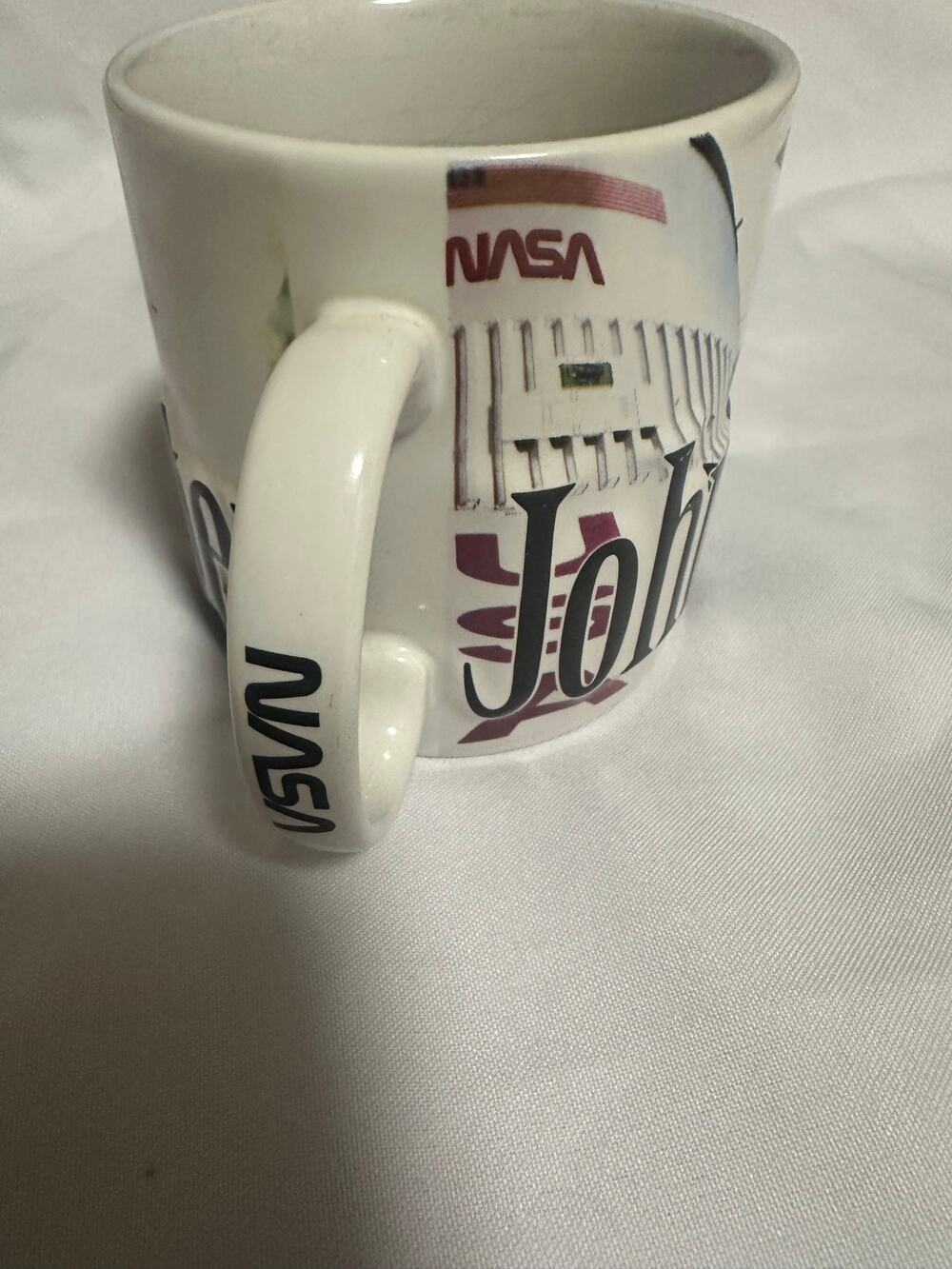 Americaware 2008 Nasa Johnson Space Center Coffee Mugs white bold lettering